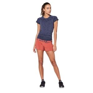 Lululemon Run Times Short II*4" Sz 4 Dark Canyon